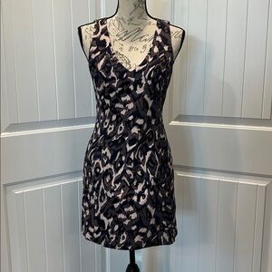Camouflage Print Dress Flawless V-Neck Sleeveless  French Connection Size 6